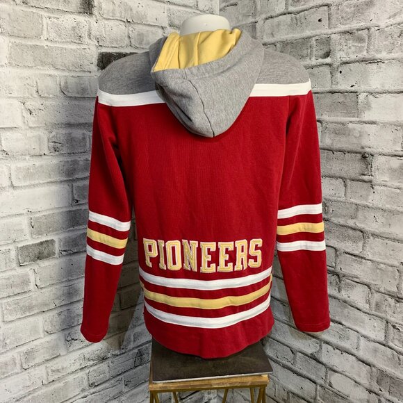 Denver University Pioneers Hockey Jersey Hoodie M Red Champion NCAA Sweatshirt - Picture 3 of 9